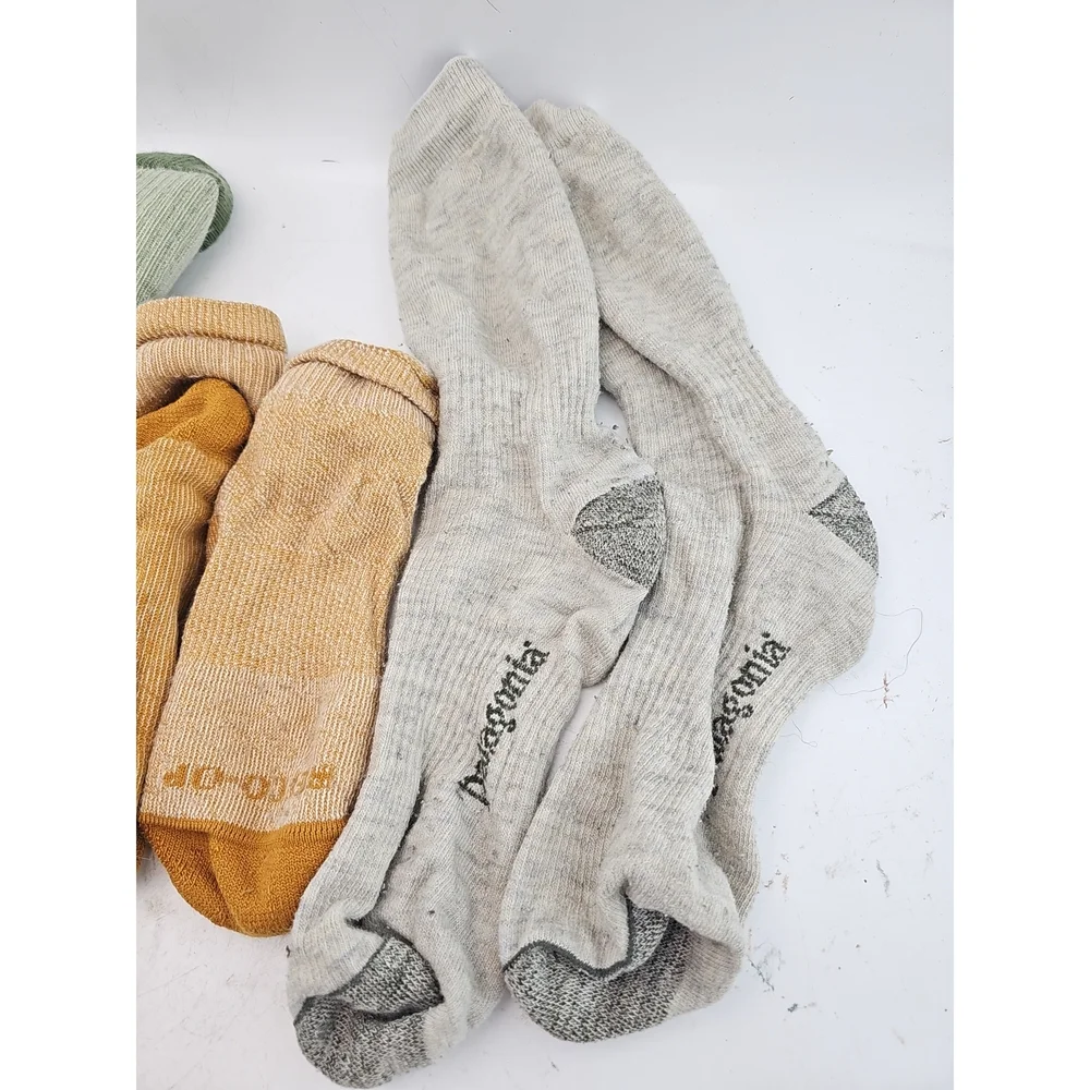 Lot of 4 Pairs REI and Patagonia Hiking Socks